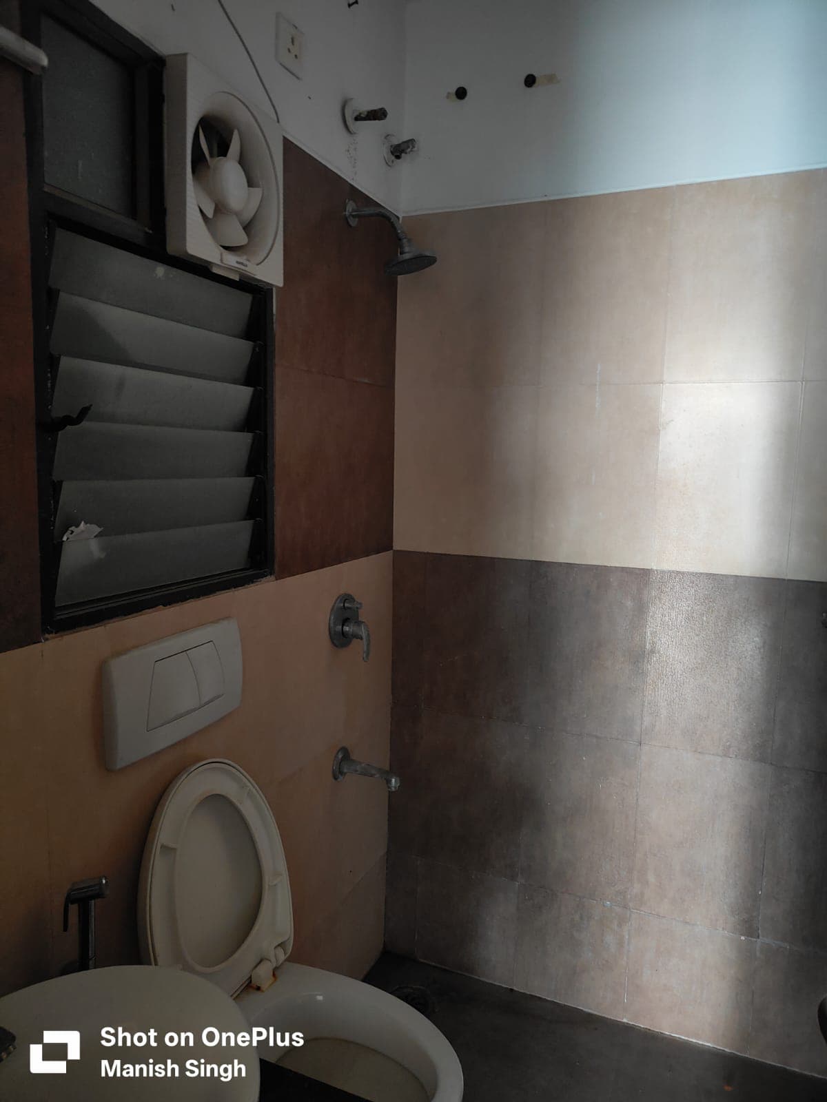 3bhk semi furnished — main photograph